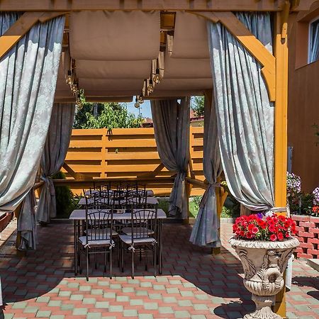 Cleopatra Residence Iasi Bagian luar foto