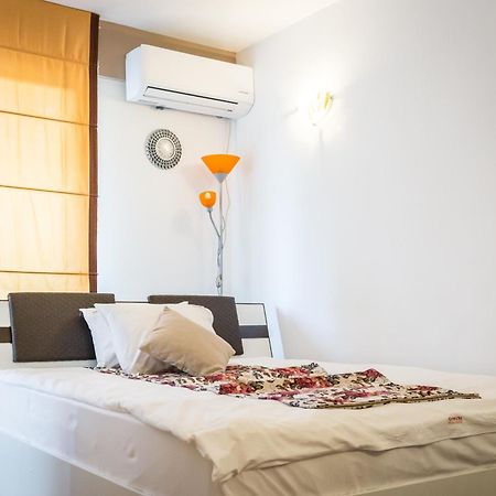 Cleopatra Residence Iasi Bagian luar foto