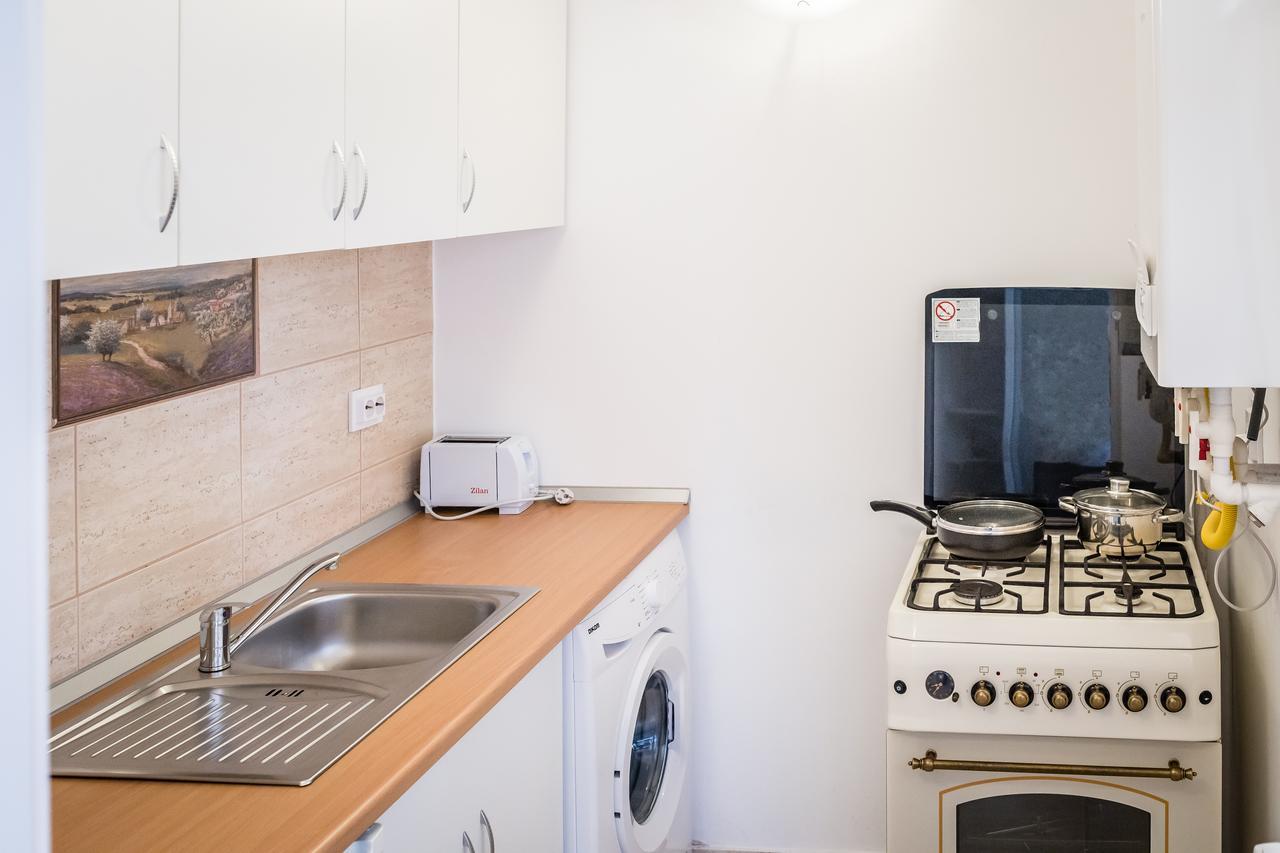 Cleopatra Residence Iasi Bagian luar foto
