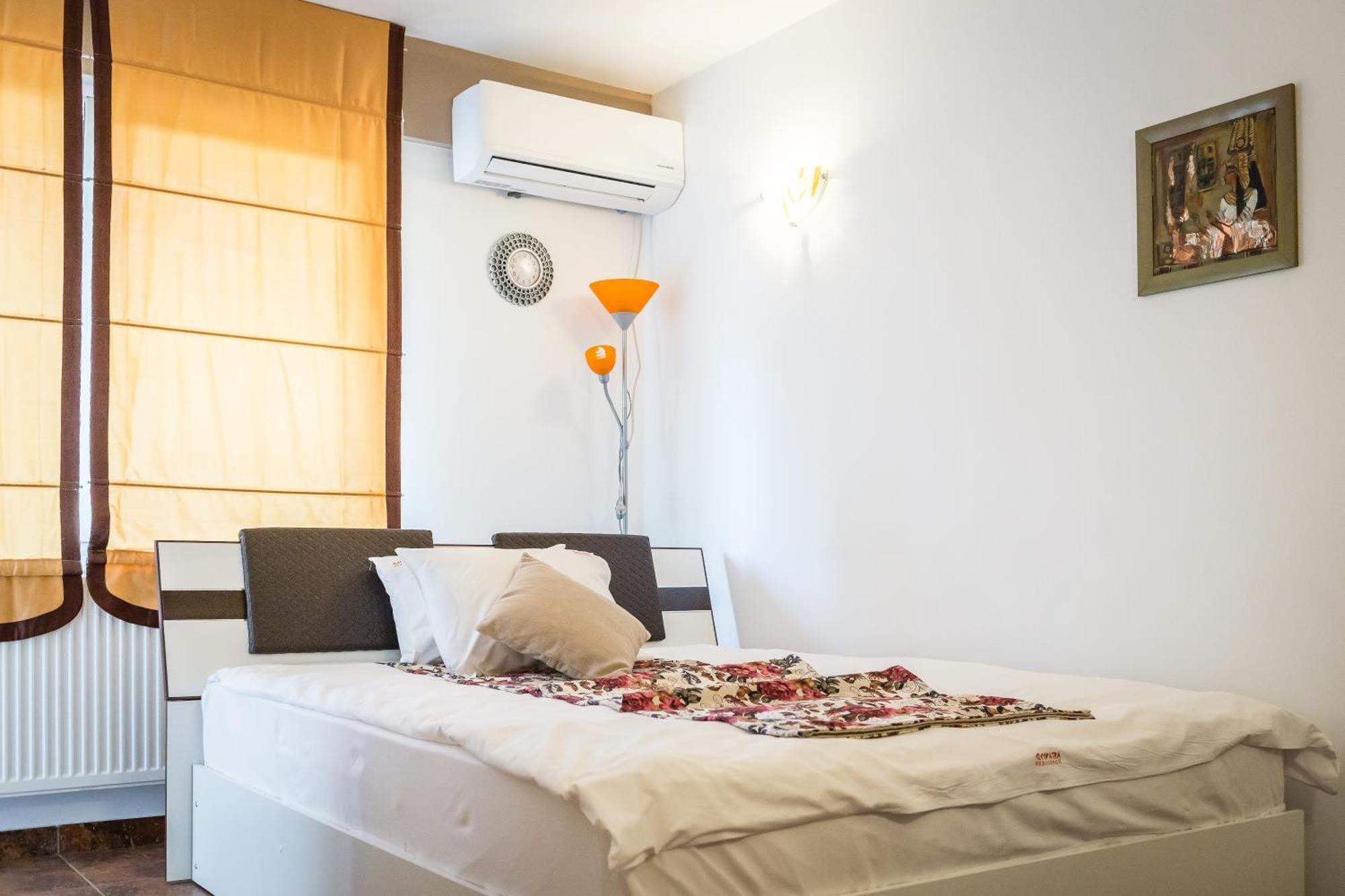 Cleopatra Residence Iasi Bagian luar foto