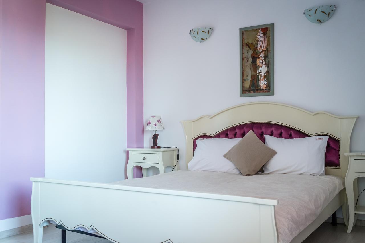 Cleopatra Residence Iasi Bagian luar foto