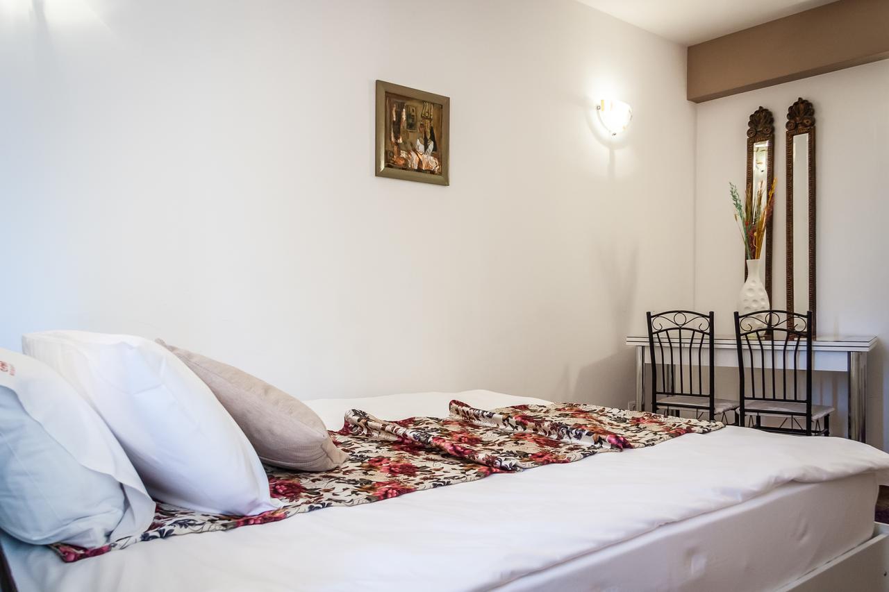 Cleopatra Residence Iasi Bagian luar foto