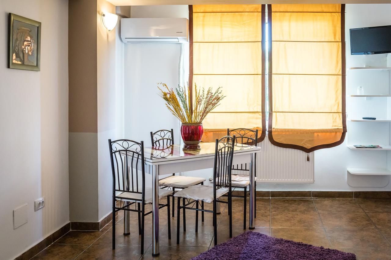 Cleopatra Residence Iasi Bagian luar foto