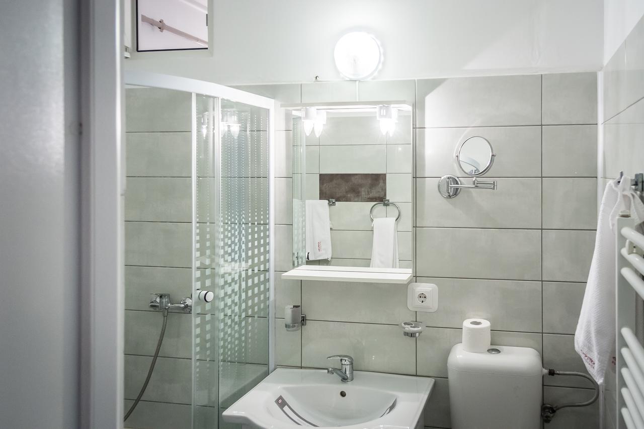Cleopatra Residence Iasi Bagian luar foto